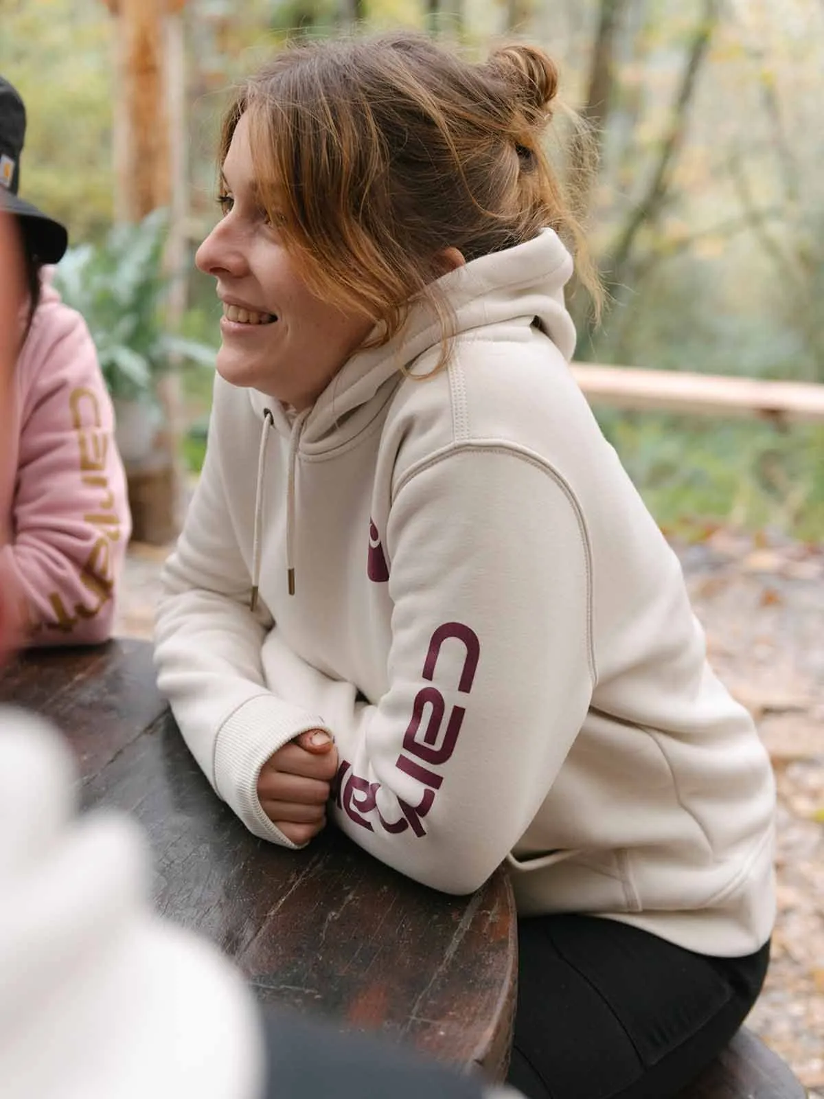 102791&#x20;Women&#x2032;s&#x20;Hoodie&#x20;with&#x20;Sleeve&#x20;Logo&#xA0;-&#x20;Carhartt