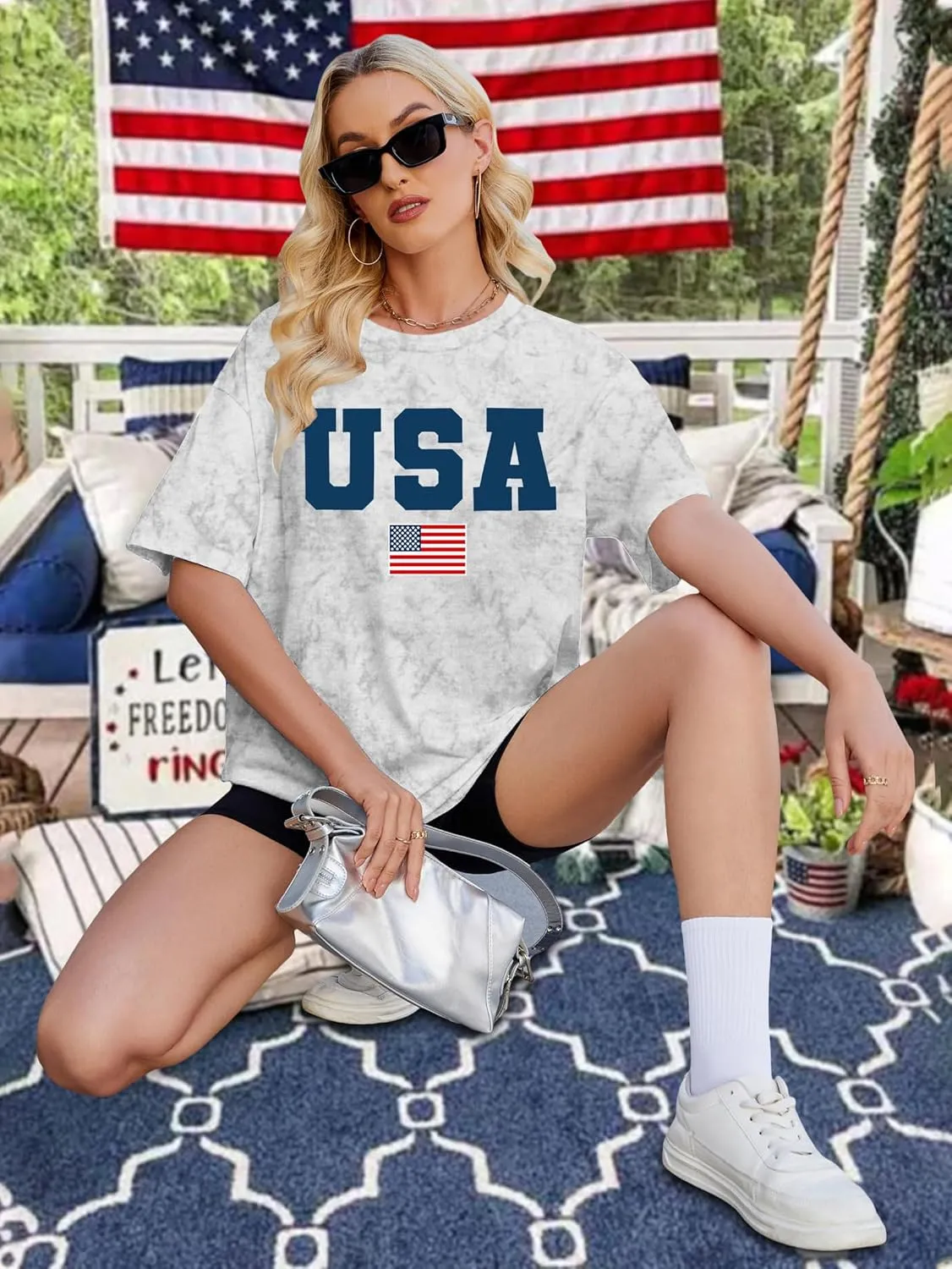 American Flag Shirt: USA Shirt for Women Oversized 4th of July Shirts Patriotic T-Shirt Bleached Short Sleeve Tops